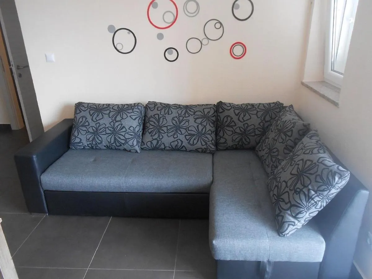 Apartments Pavelic Povile