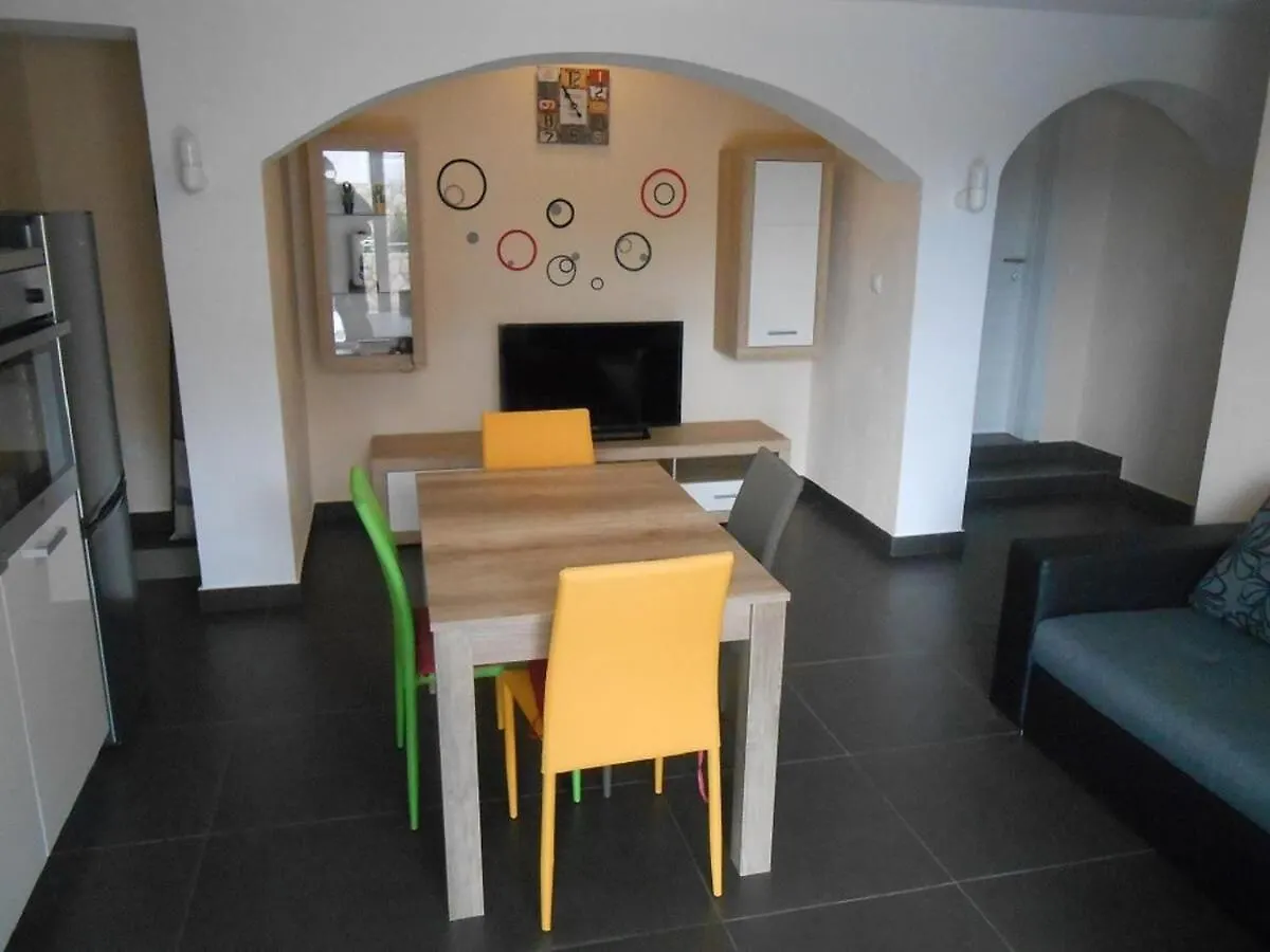 Apartments Pavelic Povile